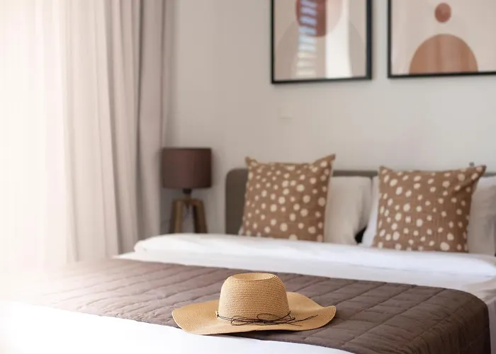 Armonta Residences By Becyprus 아파트