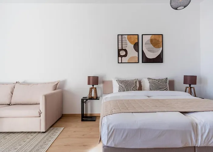 아파트 Armonta Residences By Becyprus 레메소스